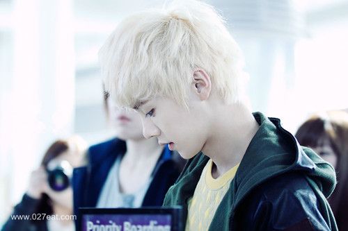 ��֪���Լ���ͷ��Ϊʲô������ www.027eat.com