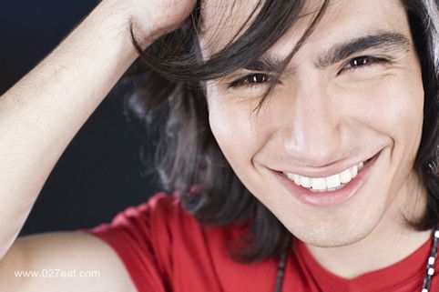 青少年脱发是什么原因?怎么去预防? www.027eat.com