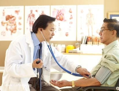 ��ʳ���Ƹ�Ѫѹ��Ҫע����Щ�� www.027eat.com