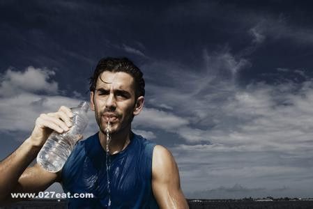 ���Ա��� 7�����н����＾���� www.027eat.com