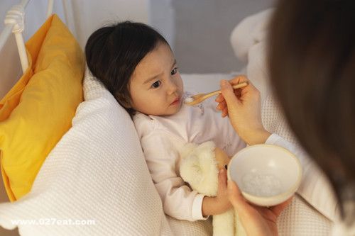 ��ѧ��ʳ  Ӥ�׶�����ʳҪ�� www.027eat.com