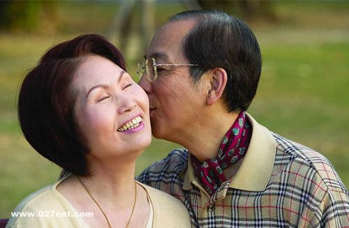 ������ʳӦ��ʲôΪ�� ������ʳ��10��ע�� www.027eat.com