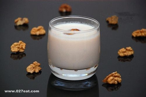 �����꽡�Գ�ʲô 12�����ǽ���ʳ�� www.027eat.com