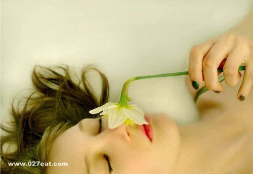 �อ����֮�����������Ѫʧ�� www.027eat.com