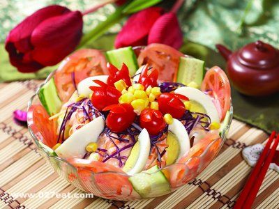 ���趬����ʳ����   �и�������ʲô�� www.027eat.com