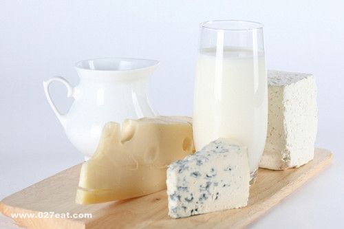 14种牛奶妙用养颜法 滋养皮肤抗衰老 www.027eat.com