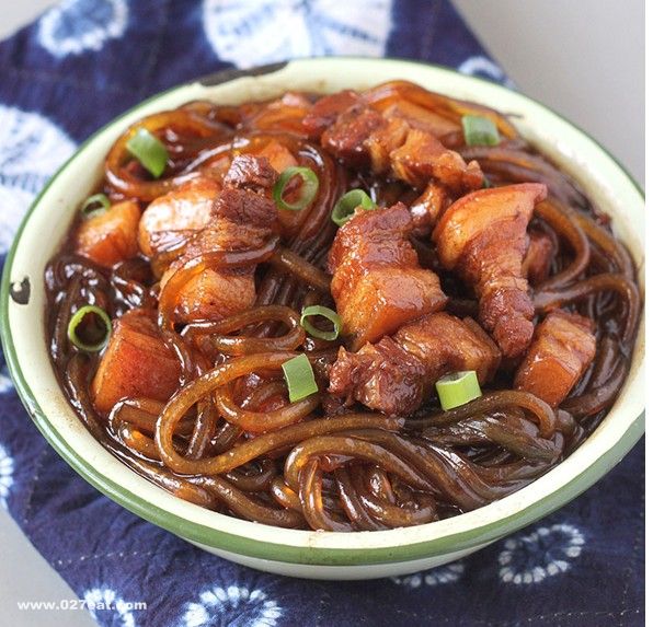 �����˴�ײ����������������� www.027eat.com