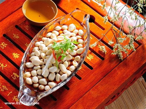 ����С��ʶ ���ݻ����ܽ�Ѫѹ�� www.027eat.com