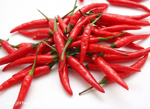 辣椒的好处有哪些 哪些人人不宜吃辣 www.027eat.com