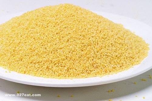 小米补肾健脾更养胃 冬季食用小米好处多 www.027eat.com