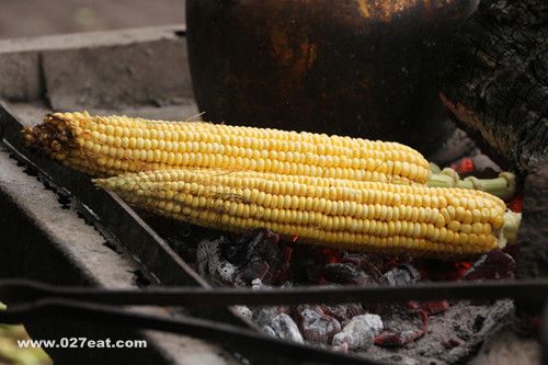 ���׶����˱����ĺô� www.027eat.com