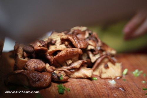 �㹽�ж��� ʳ��ʱӦ��ע��ʲô www.027eat.com