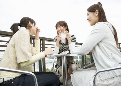 喝咖啡的利弊 喝咖啡对身体有哪些伤害 www.027eat.com