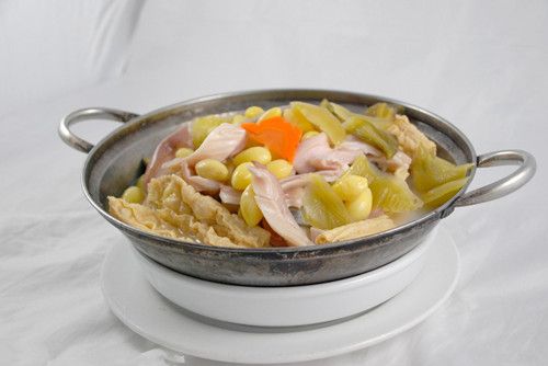 白果就是银杏果实 白果吃多中毒引起腹泻 www.027eat.com