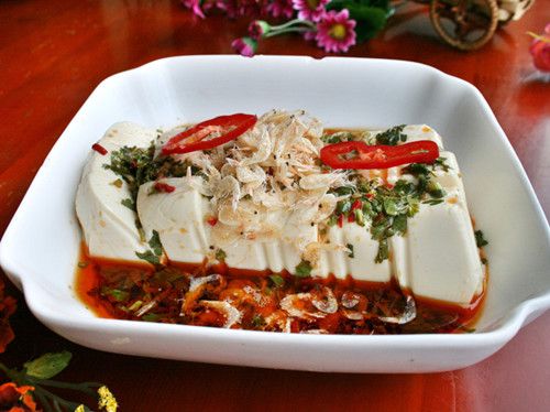 虾皮炖豆腐怎么做才好吃 虾皮炖豆腐家常做法 www.027eat.com