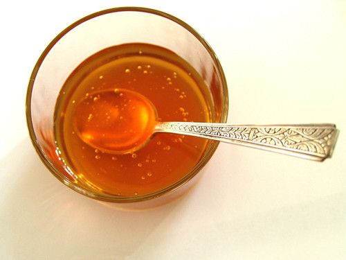 喝蜂蜜水的10大禁忌 不能用开水冲蜂蜜 www.027eat.com