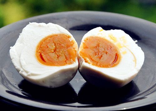鸭蛋的功效作用 鸭蛋有哪些做法 www.027eat.com