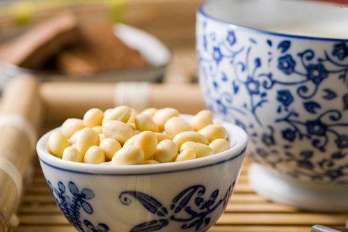 ����Ӫ����ζ�³Է� ÿ�ܺ�������������ƽ��Ӫ�� www.027eat.com