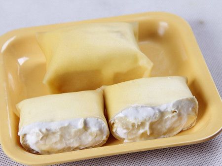 榴莲班戟的做法 越吃越想吃 www.027eat.com