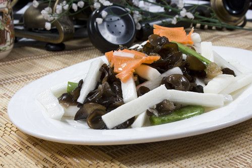 宝宝也会口臭吗 多吃山药解决宝宝口臭问题 www.027eat.com