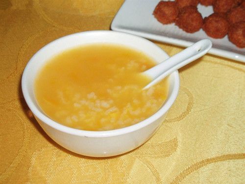 黑米玉米粥的具体制作方法 www.027eat.com