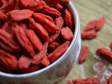 ����ĳԶ����������轵���ȷ�Է� www.027eat.com