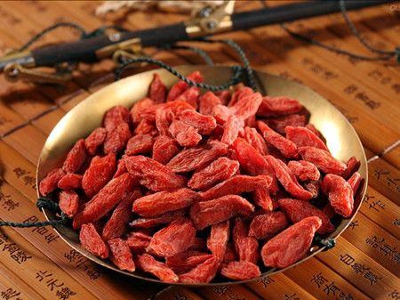 ���7���β���ƫ�� www.027eat.com