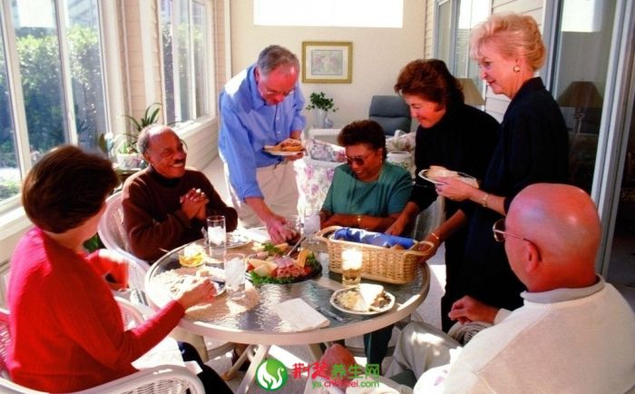 �ú��ײ�:���ʺ������·��� www.027eat.com