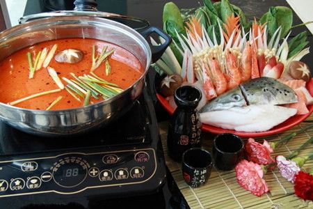 �й��ط���ɫС�� www.027eat.com