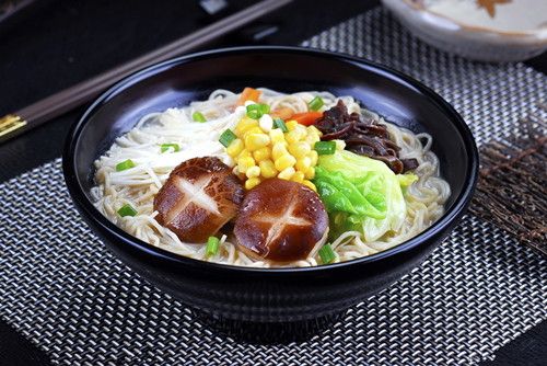 �����������󹫿�  ���������������� www.027eat.com