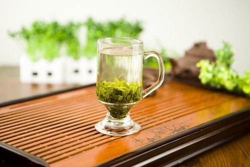 �ඡ�������ڿ�ǻ�ı��� www.027eat.com