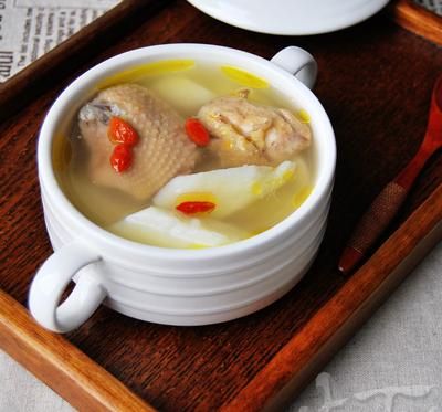 山药鸡汤的做法及功效 www.027eat.com