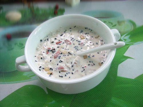 ��Ů��ѧ������������ʳ�� www.027eat.com