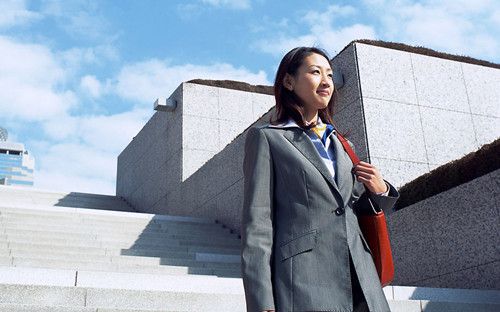 �ӹ��� Ů�Ժ��̲轵���ӹ������� www.027eat.com