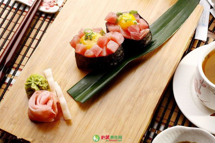 ���׷������� www.027eat.com