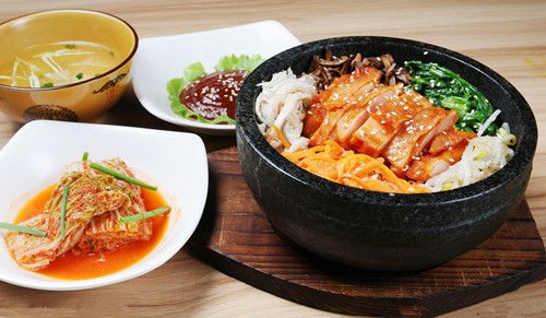 如何调节午餐营养 白领夏日午餐三大法宝 www.027eat.com