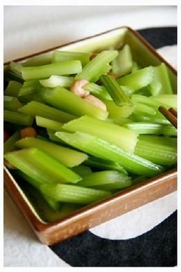 ���г����˵ĳ������� www.027eat.com