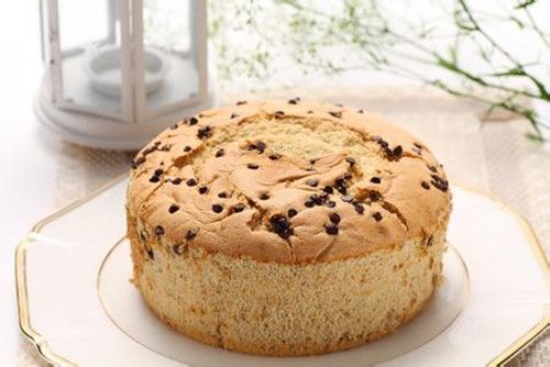 戚风蛋糕的家中制作方法 www.027eat.com