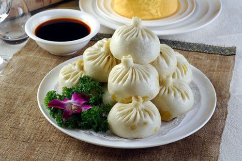 香菇鲜虾小包子:9个月宝宝食谱 www.027eat.com