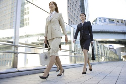 ����������� 4�������˶��������� www.027eat.com