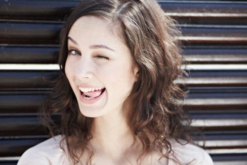 眼皮跳揭秘身体12个症状 www.027eat.com