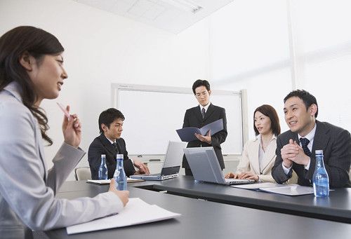 ����������С���Ĵ�ְҵ�� www.027eat.com