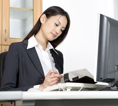 白领丽人需小心四大职业病 www.027eat.com