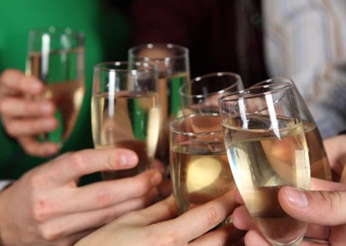 如何避免饮酒成瘾呢 www.027eat.com