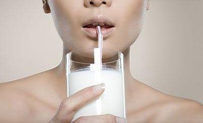 Ů�����ݻ����ؾ� ţ��������ӵ�кü��� www.027eat.com