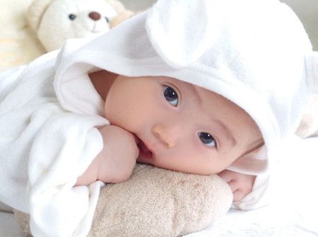 �ҳ���Ҫע��С���������Ƶ����� www.027eat.com