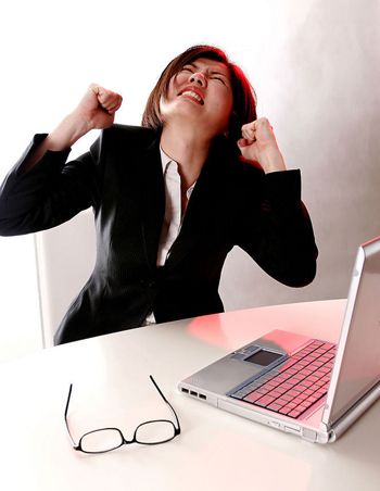 �����������ܰ����ǽ����أ� www.027eat.com