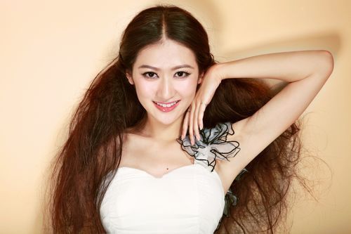 ��ǿ���Ƶ���ʶ �����Ϊ����Ů�� www.027eat.com