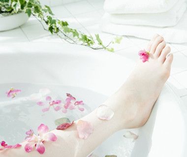 足疗时刮痧按摩的注意事项 www.027eat.com