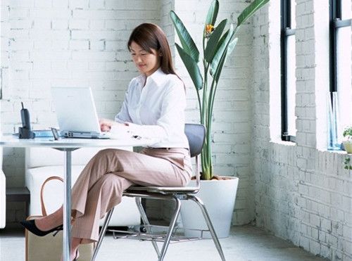 ���Ԥ���ǽ��� �ĸ���ʩ����ӵ������ www.027eat.com